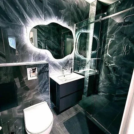 Amaris Apartment